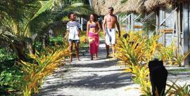 CroppedImage270137-4fa359af27db4_334_barefoot5