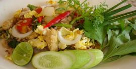 CroppedImage270137-53d894bde7b13_2696_lemongrass-cooking-school